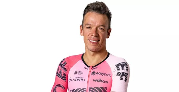 Rigoberto Urán se despide oficialmente de su equipo el EF Education EasyPost