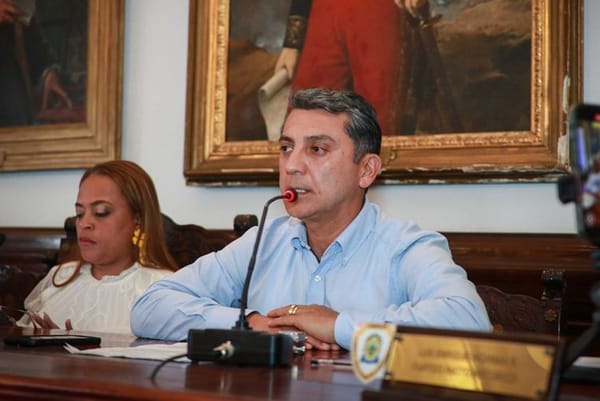 Alcalde instaló sesiones extraordinarias en el Concejo Municipal para estudiar proyectos clave