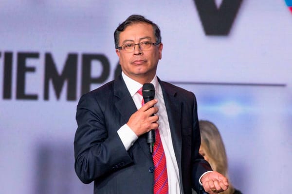 "La extrema derecha está detrás del paro camionero, condenando a Colombia al hambre": Gustavo Petro