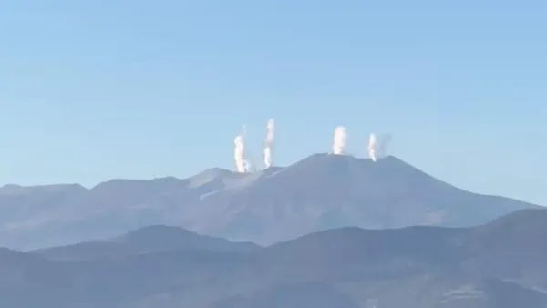 Historial eruptivo del volcán Puracé: Un gigante activo desde el siglo XVI