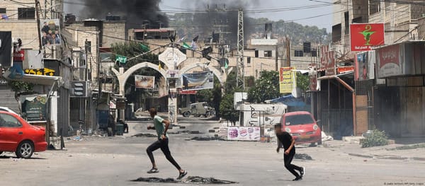 Israel descarga la muerte y el horror en Yenín, al norte de Cisjordania, tras el alto al fuego en Gaza