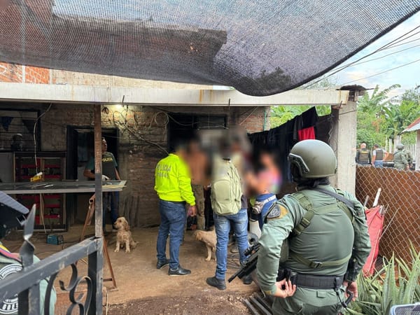 Golpe al narcotráfico en el Cauca: Capturados dos integrantes del Frente Jaime Martínez e incautados dos sumergibles