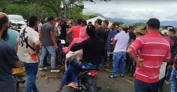 Bloqueo en la vía Panamerica: Popayán y Pasto incomunicadas