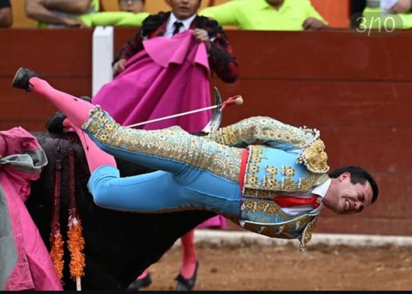 Torero Emilio Macías sufrió grave cornada en Tlaxcala, México