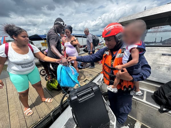 Rescatadas 25 personas a bordo de una embarcación en Isla Gorgona