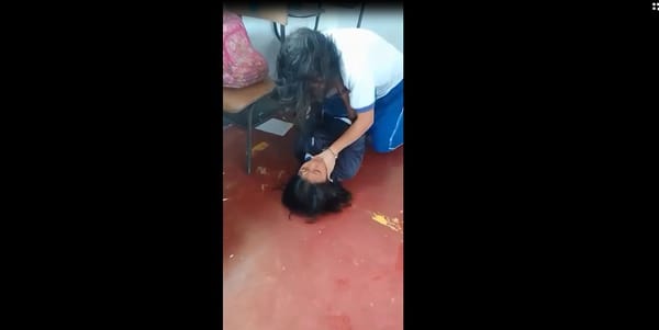 Violencia escolar sin control en Villalobos: estudiantes se agreden mientras los adultos callan