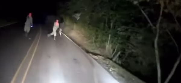 (Vídeo) Atraco a mano armada en la vía Panamericana, sur del Cauca