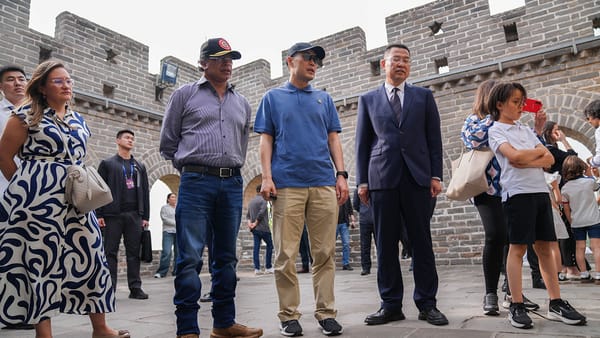 “Hay quienes quieren satanizar mi viaje a China”: presidente Petro