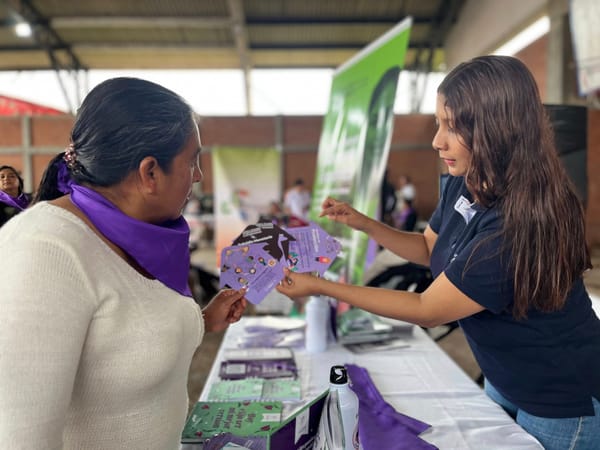 Gobernación lideró la Feria de Emprendimiento 'Mujer, Vamos Pa’ Delante' en el municipio de Santa Rosa