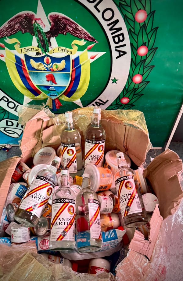 Policía incauta mercancía de contrabando y aplica medidas correctivas en el terminal de transportes de Popayán