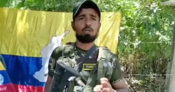 Gobierno tuvo 55 días a alias “Mocho Olmedo” en apartamento y no en prisión, pese a orden de extradición
