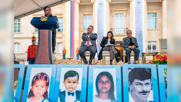 "Soy un preso de la oligarquía", aseguró el presidente Petro al señalar que ‘los tres poderes públicos obedecen a los dueños del poder económico’