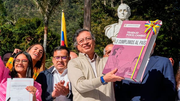 Presidente Petro dijo que la forma de hacer cumplir la Ley Laboral es que haya organización de la clase trabajadora de Colombia
