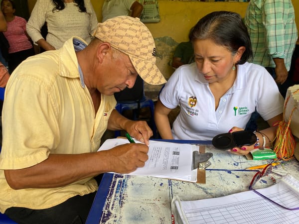 Entrega de tierras a la Anuc Cauca: 45 familias beneficiadas