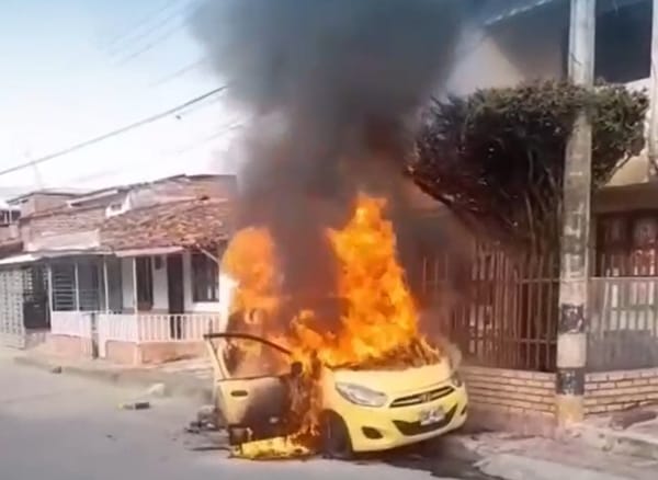 Decretan toque de queda en Tuluá, Valle, tras incineración de cuatro vehículos
