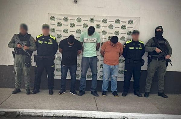 (Vídeo) Así se robaron una camioneta en Popayán: Policía logró recuperarla