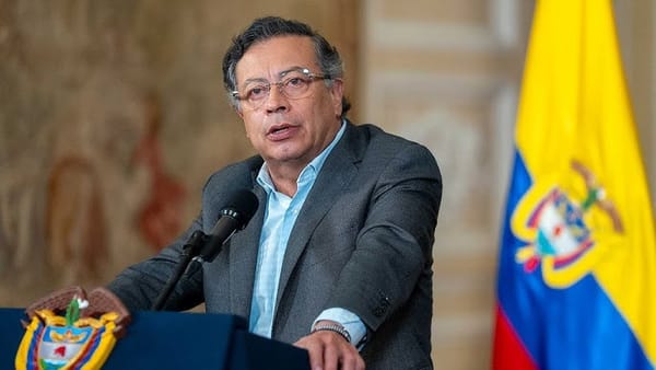 Gustavo Petro llama a la oposición a debatir reforma pensional en sesiones extras