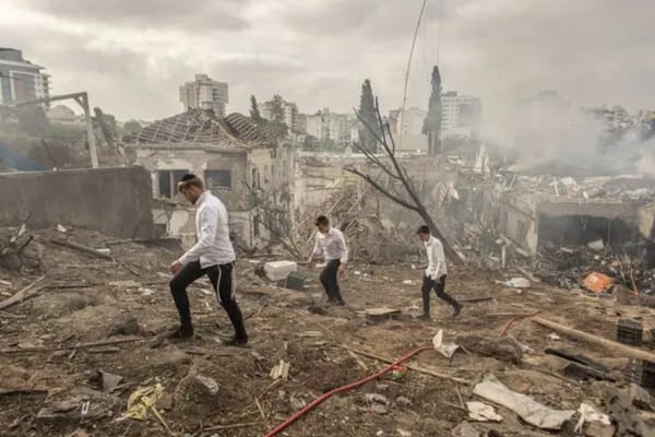 Trump no descarta intervenir en conflicto entre Israel e Irán y pide evacuar Teherán