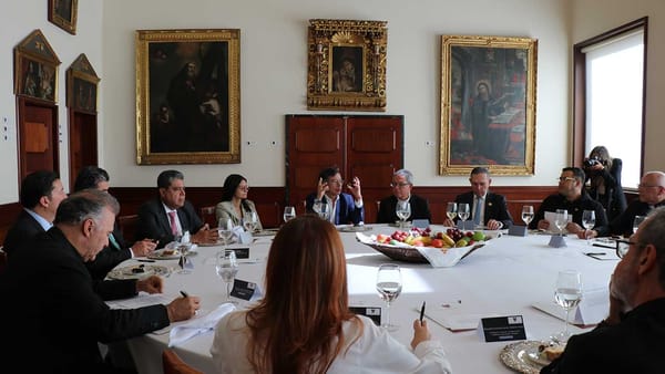 En una postura democrática, Presidente Gustavo Petro se reúne con las cortes, Congreso y organismos de control