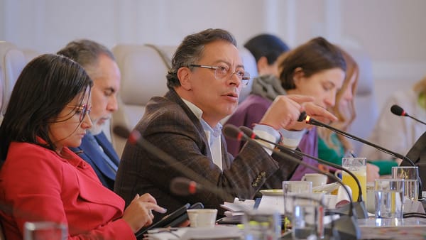 Petro anuncia cambios en su gabinete y critica a ministros que “traicionaron el mandato popular”