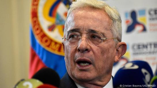 La justicia colombiana admite como prueba  legal la interceptación de la Corte a Álvaro Uribe