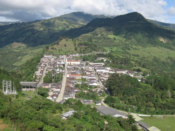 Niña herida tras la activación de un explosivo en Almaguer, Cauca