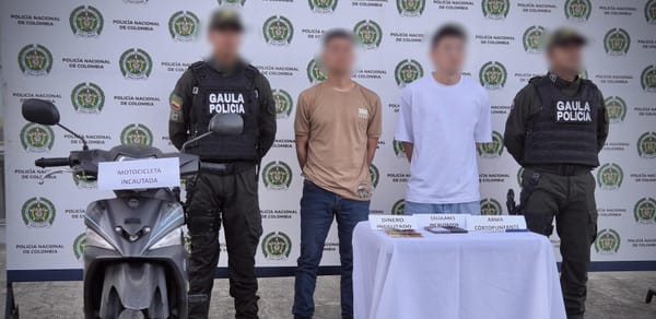 (Vídeo) Capturados dos sujetos que extorsionaban a comerciante con amenazas de muerte