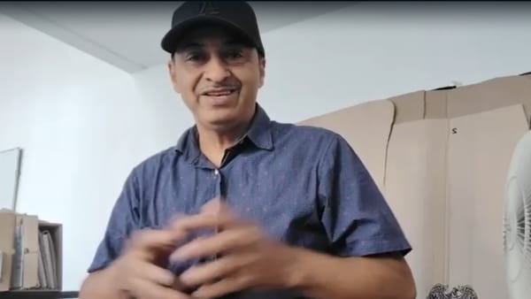 Entre lágrimas, padre de contratista liberada agradece a quienes hicieron posible el reencuentro