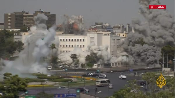 Así fue el ataque israelí que destruyó el Ministerio de Defensa en Damasco