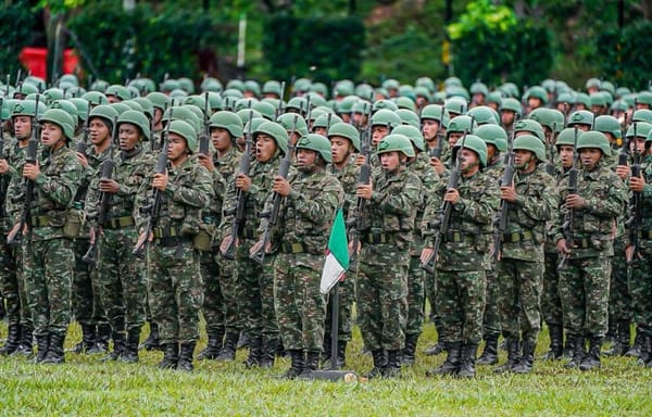 Militares son retenidos por la comunidad en El Retorno, departamento de Guaviare