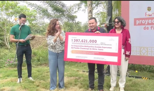 Gobierno fortalece seis iniciativas productivas de firmantes de paz en Cauca