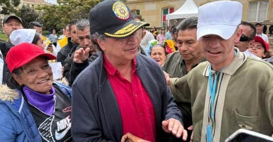 "Hemos logrado bajar la pobreza en Colombia hasta donde ningún presidente lo había logrado": presidente Gustavo Petro