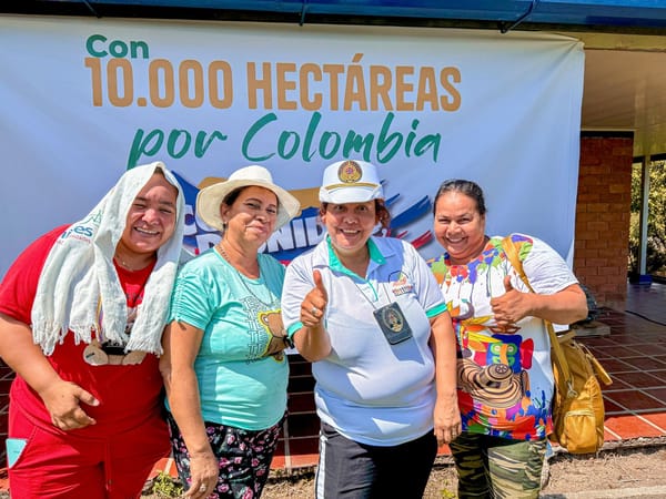 Gobierno Petro marca un hito con la entrega de 10.000 hectáreas, la más grande en la historia de Colombia