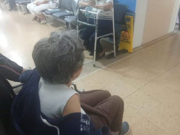 Popayán: a una abuela de 77 años de edad no la atienden en la Nueva EPS porque no había internet