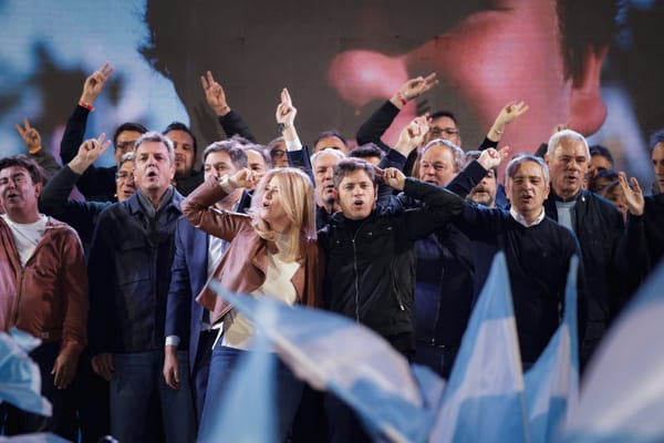 "El peronismo le ganó al ajuste y el hambre de Javier Milei": prensa argentina