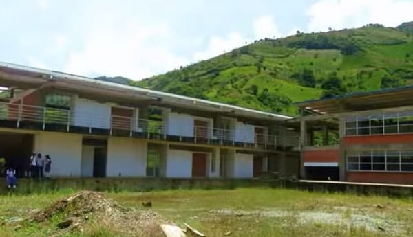 Gobernación reactiva obras en el megacolegio de El Mango y espera entregarlas este año