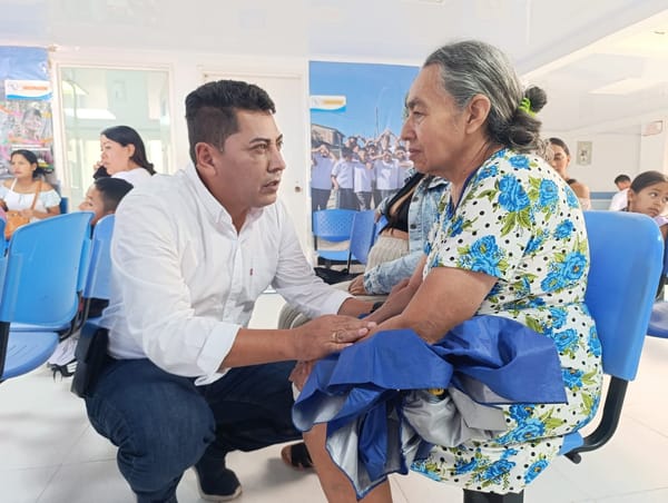 Renuncia Mario Campo, el gerente que llevó la Nueva EPS del escritorio al territorio en el Cauca