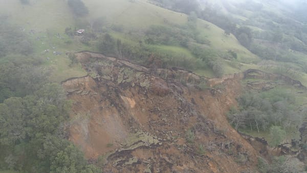 Deslizamiento en Sotará pone en jaque el agua potable de tres municipios del Cauca