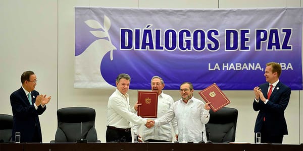 "El camino de la paz está en la mitad", dijo el presidente Petro en acto de aniversario de la firma del Acuerdo Final