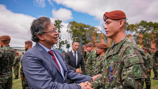 Gobierno reconoce a uniformados que lideraron la recuperación de El Plateado
