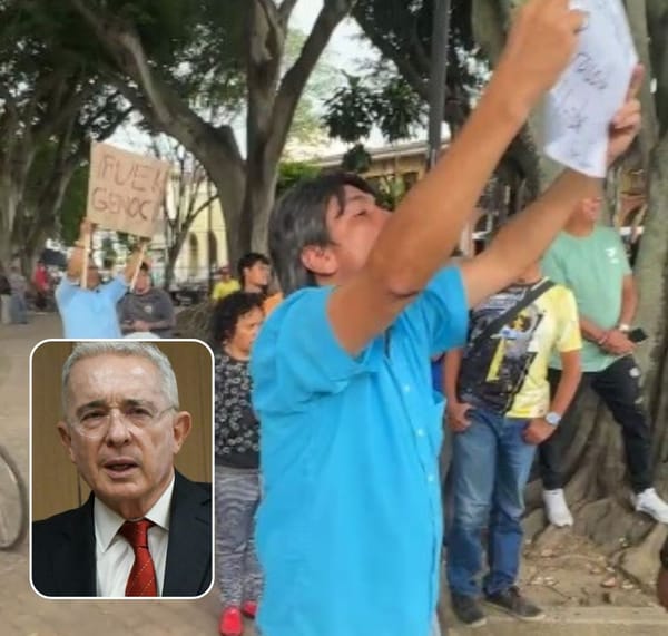 Álvaro Uribe Vélez fue abucheado en su visita a Buga, muestra del rechazo ciudadano hacia el jefe del Centro Democrático