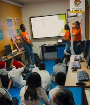 Gracias a la secretaria de la mujer en el Cauca, los estudiantes aprender a prevenir la violencia de género