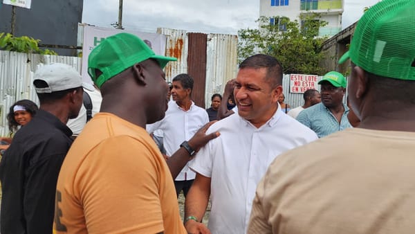 Víctor Armero consolida respaldo masivo en Timbiquí y fortalece la plataforma de Fuerza Cauca 103