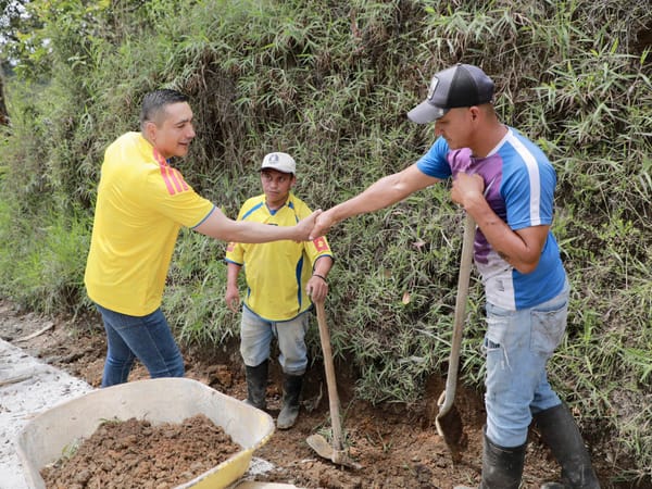 Gobernación del Cauca transforma la ruralidad de Popayán con obras viales que benefician a más de 20 mil personas