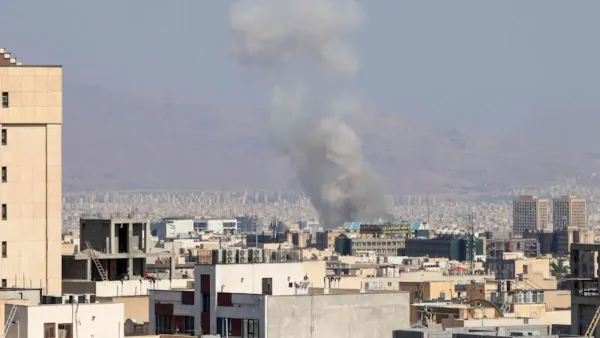 Trump anuncia ofensiva militar masiva contra Irán en operación conjunta con Israel