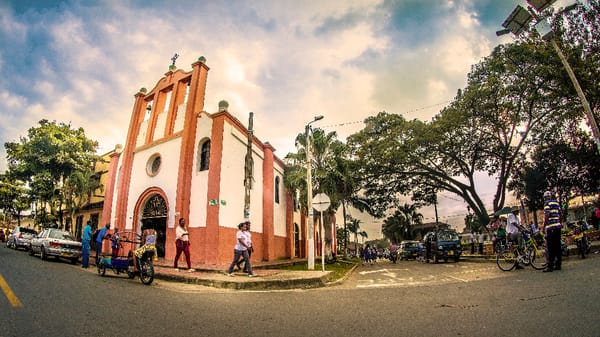 Villa Rica: cuatro personas heridas en ataque armado en la vereda La Esmeralda
