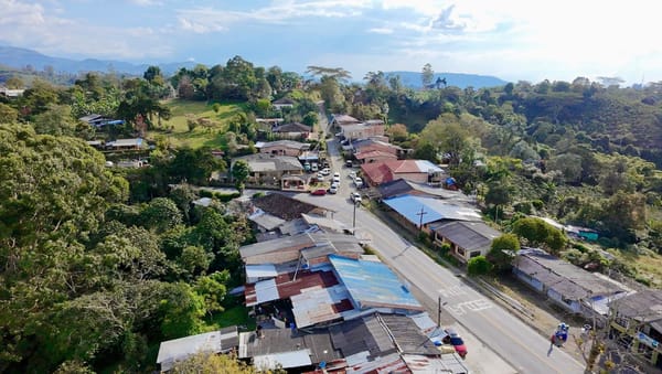 Gobernación del Cauca construirá dos nuevas placas huella para mejorar la movilidad rural en Timbío