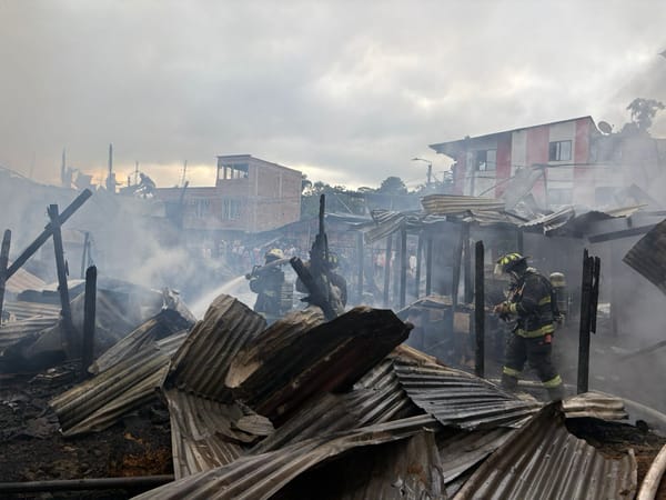 Incendio consume varias viviendas en el barrio Recuerdo Sur de Popayán