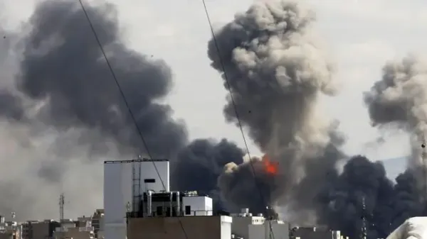 Irán lanza nueva oleada de misiles contra Israel y advierte que ampliará sus ataques