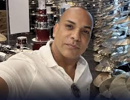 Asesinan en Cali al reconocido percusionista Luder Quiñónes, integrante de la orquesta de Willy García